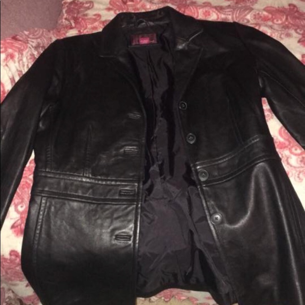 Woman’s genuine leather jacket